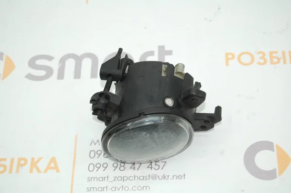 Протитуманка передня ліва A2518200756, 030507600101