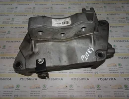 Кронштейн двигуна 1.3 CDTI (Z13DTJ) 55199250