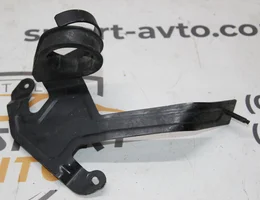 Кронштейн (кріплення) додаткового водяного насоса (hybrid) 9673657680