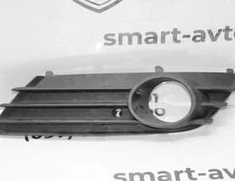 Накладка на протитуманну фару ліва (до-рестайлінг) 13126025