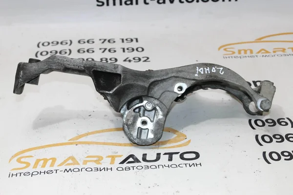 Кронштейн кріплення генератора 2.0 HDi 9688628680