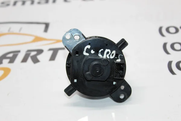 Перемикач приводу (2WD, 4WD, LOCK) 649006