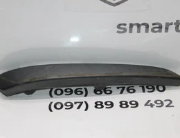 Молдинг бампера (реснічка) права до-рестайлінг 13121994