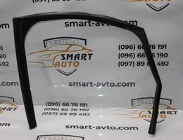 Ущільнювач скла задньої правої дверки 9676852880