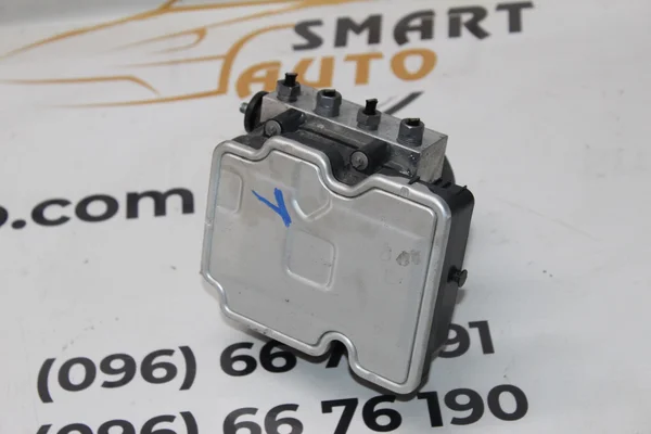 Блок управління ABS 9842610780