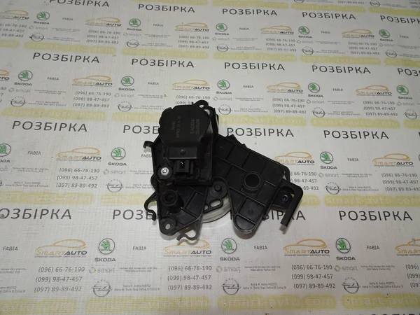 Моторчик заслінки пічки H7102UB31