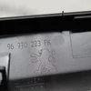 Накладка (молдинг) центральної консолі права 96770223FK