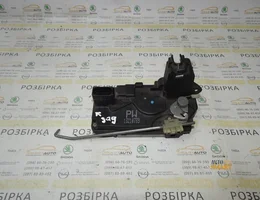 Замок задньої правої дверки 5 pin 13210739