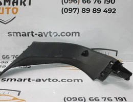 Обшивка (накладка) кришки багажника права 96779104ZD