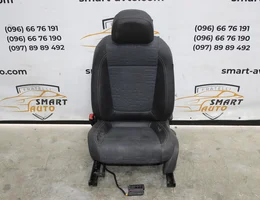 Сидіння переднє ліве