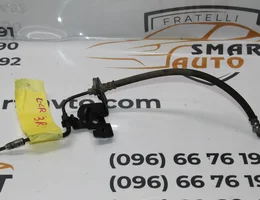 Гальмівний патрубок задній правий 4888W3