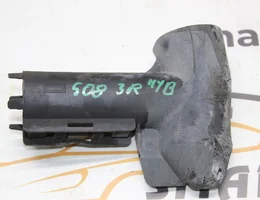 Захист амортизатора задній правий 9652904980