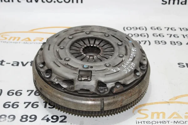 Зчеплення (демпфер) в зборі 1.6 HDi 8V E5 9684841380