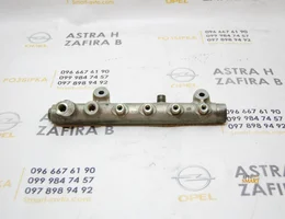 Паливна рейка 1.7 CDTI (Z17DTH) 0445214049