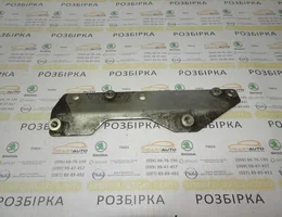 Кронштейн паливної рейки 1.3 CDTI 55180303