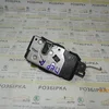 Замок передньої дверки правий 5 pin 13128112
