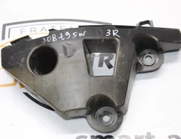 Кронштейн заднього бампера правий 9800920080