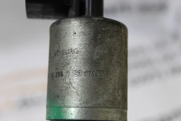 Клапан EGR електро 1.2 16V, 1.4 16V (Z12XEP, Z14XEP) квадратна фішка 9157671