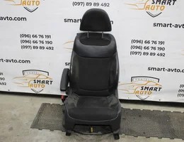 Сидіння переднє ліве (водійське) комбінована шкіра