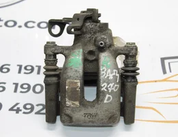 Супорт задній правий D270 (7 місний) 4401P5