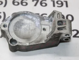 Кронштейн насоса гідропідсилювача 1.6 Turbo (A16LET) 55562276