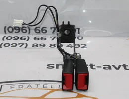 Замок ремня безпеки центральний задній 98002031XX