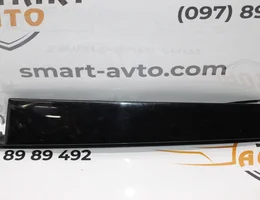 Накладка (молдинг) задньої правої дверки 9677080880