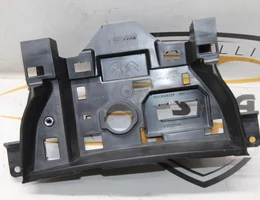 Накладка торпеди під AUX /USB / розетка 12V 9803434777
