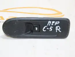 Кнопка склопідіймача (передня права)